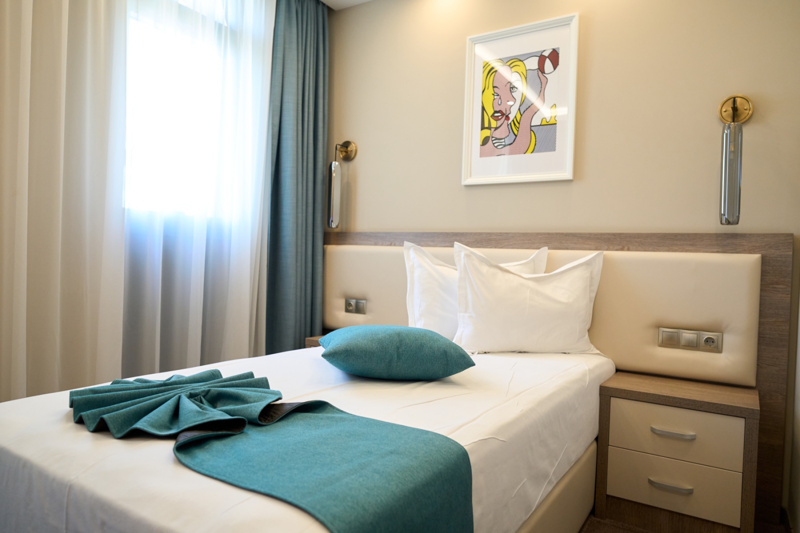 Single room with balcony (14 sq m)