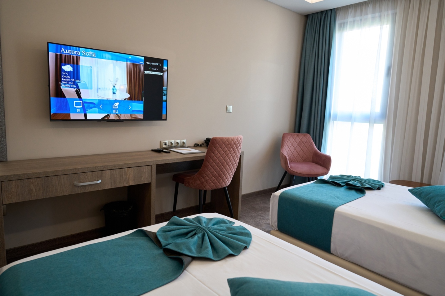 Deluxe TWIN room with balcony